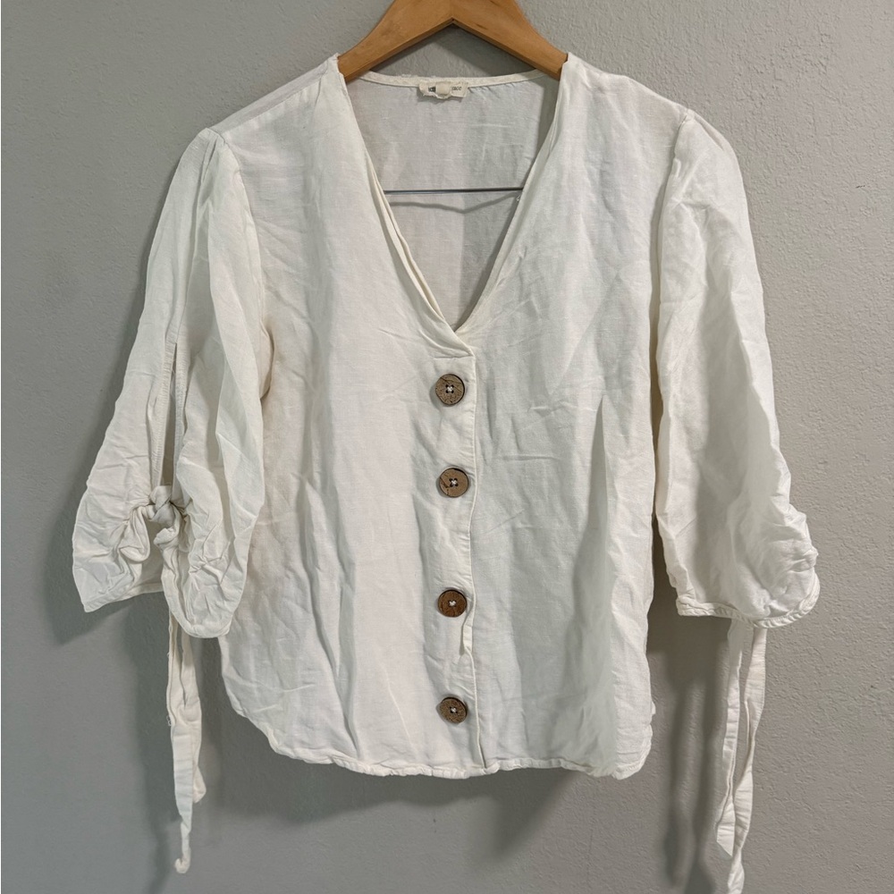 Jennifer & Grace White Linen Blend Ruched Sleeve Button Top - Size S